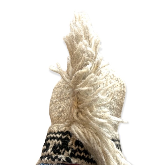 Snow lion kids wool Greek Mohawk hat - Picture 3 of 4